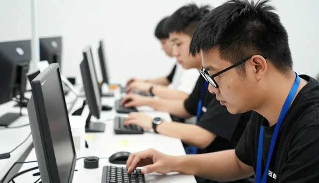 社区服务站中的技术培训应用趋势分析